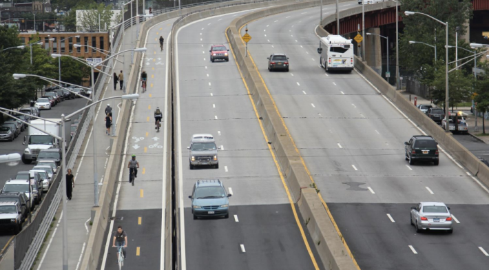 One southbound lane of the Pulaski Bridge would be converted to a two-way bikeway under the plan. Image: DOT