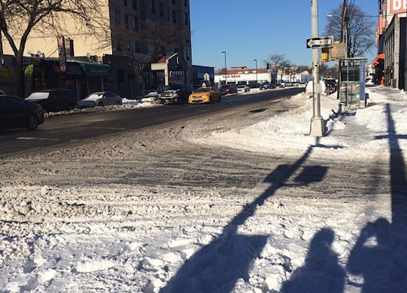 21st Street and 40th Avenue in Long Island City. Photo: Lisa Soverino/Instagram