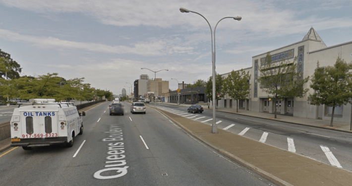 So far, the highest number of speed camera tickets have been issued on Queens Boulevard outside the entrance to Razi School. Photo: Google Maps