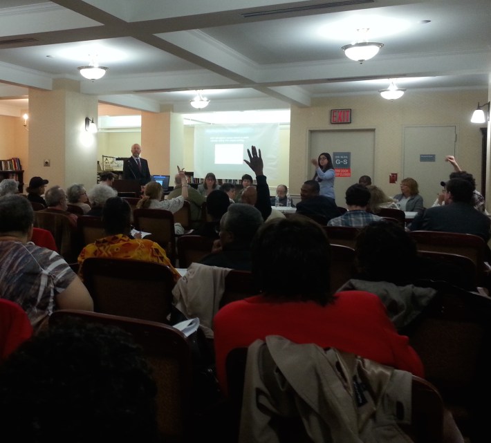 Monday evening's Manhattan CB 12 transportation committee meeting. Photo: Stephen Miller