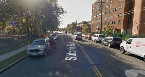A driver fatally struck 8-year-old Sincere Atkins as he played outside his grandmother’s apartment on Sutphin Boulevard. Image: Google Maps