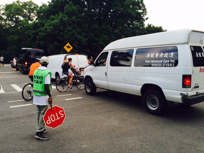 Gridlock at Ocean Avenue and Lincoln Road as Smorgasburg drivers snake through Prospect Park. Photo: Stanley Greenberg