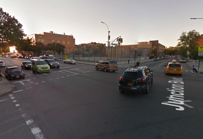 A hit and run driver traveling west on Northern Boulevard killed 17-year-old Ovidio Jaramillo last Tuesday night as he crossed the street from its northern end. Image: Google Maps