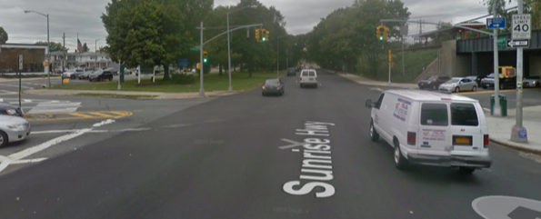 The speed limit is 40 on the segment of Sunrise Highway where a hit-and-run driver killed a 16-year-old girl. Image: Google Maps