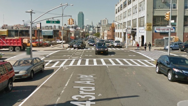 Intersection of 43rd Avenue and 39th Street in Sunnyside, where Gelacio Reyes was killed by a hit-and-run driver while riding his bike home from work. Image: Google Maps