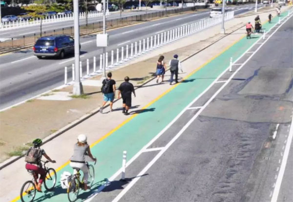 The redesigned Queens Boulevard. Photo: NYC DOT
