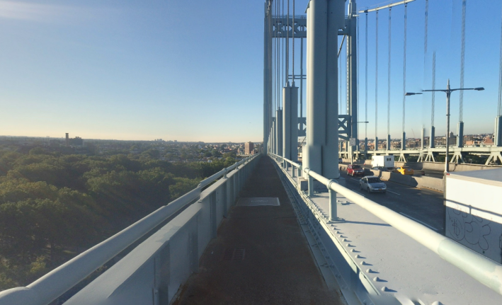 The Triboro Bridge pedestrian path, which cyclists aren't allowed to use per MTA rules. Photo: Google Street View/Samuel Baumel