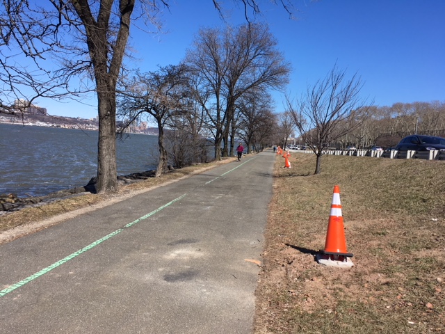 The Hudson River Greenway bike path for cyclists and pedestrians. Photo: Ken Coughlin