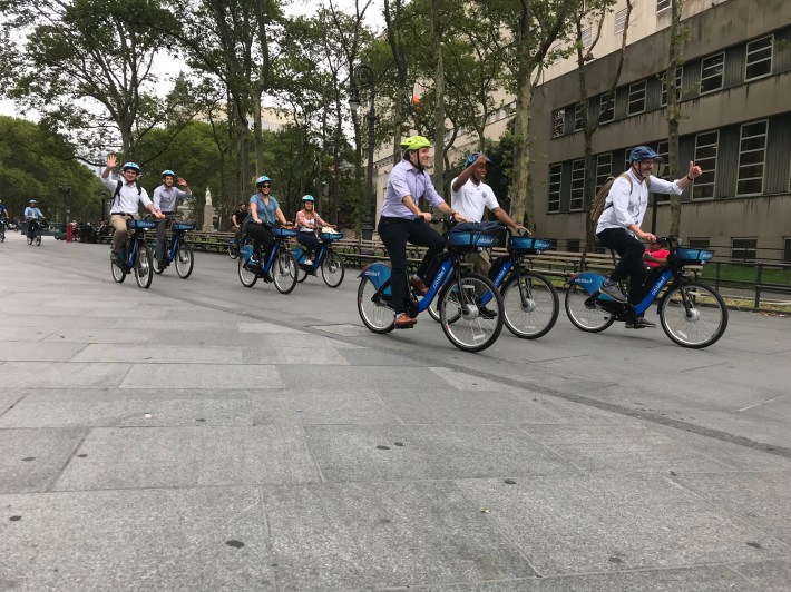 Motivate CEO Jay Walter (far right) led a group of Citi Bike staffers and DOT officials on a ride over the Brooklyn Bridge.