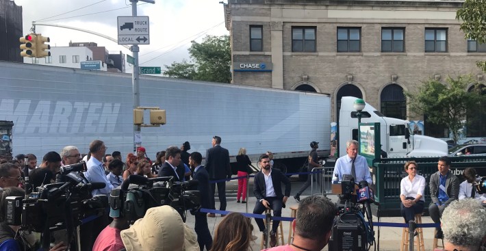 While the mayor spoke, an illegal 53-foot tractor-trailer tried to turn from Bushwick Avenue onto Grand Street, but no one but Streetsblog noticed.