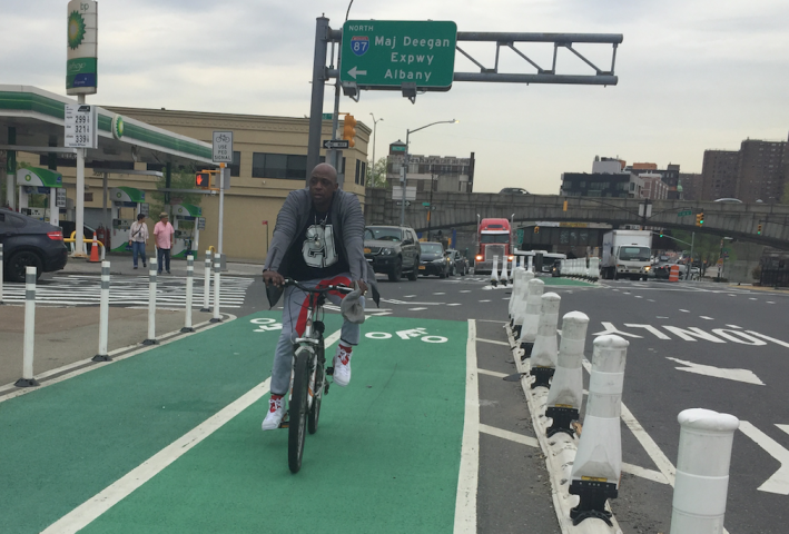 138th Street approaching the Madison Avenue Bridge. Photo: David Meyer