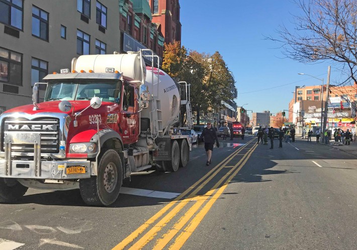 The Mack truck involved in Monday's fatal crash is associated with one speed-camera violation since Dec. 27, 2019. Photo: Julianne Cuba