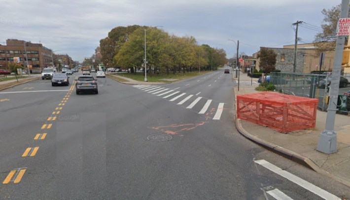Conduit Boulevard (right), a street people have to cross every day. Photo: Google Maps