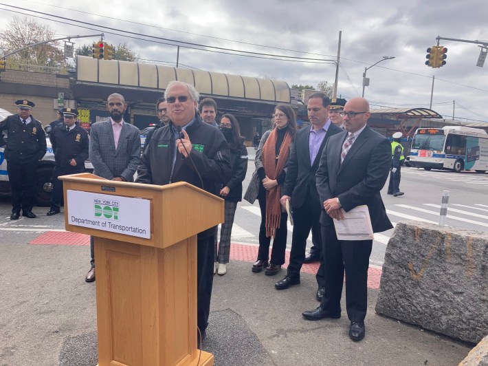 DOT Commissioner Hank Gutman on Friday at the opening of the Jamaica and Archer Avenue busways. Photo: Julianne Cuba