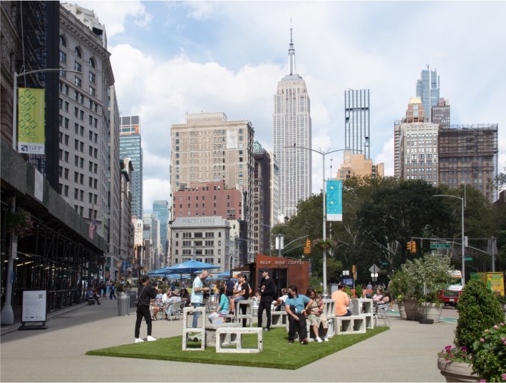 An interactive public art installation amused pedestrians in the Flatiron Public Plaza this fall. The piece, Social Block, 2021 by Los-Angeles-based artist Josh Callaghan, was part of the Armory Off-Site show and appeared courtesy of the artist and Night Gallery, Los Angeles. Photo: Nik Massey