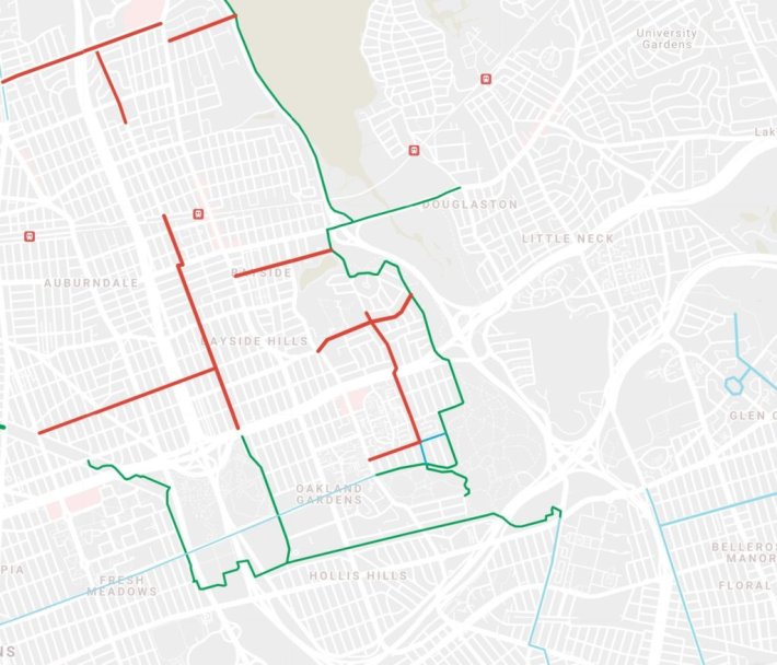 A map of the proposed protected bike routes (in red) and how they would connect to protected bike lanes in the area (in green). Photo: Eastern Queens Greenway