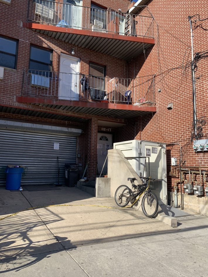 Lin Wen-Chiang lived here on 43rd Avenue in Corona. Photo: Gersh Kuntzman