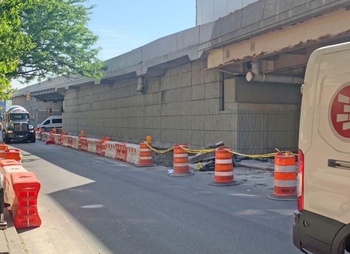 The DOT is excavating the easternmost block of Meeker Avenue for a bike lane against the BQE. Photo: Gersh Kuntzman