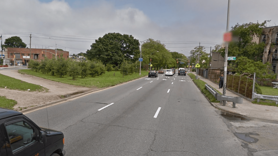 Boob Tube Brooklyn, Queens Leaders Want DOT to Fix Dangerous Conduit