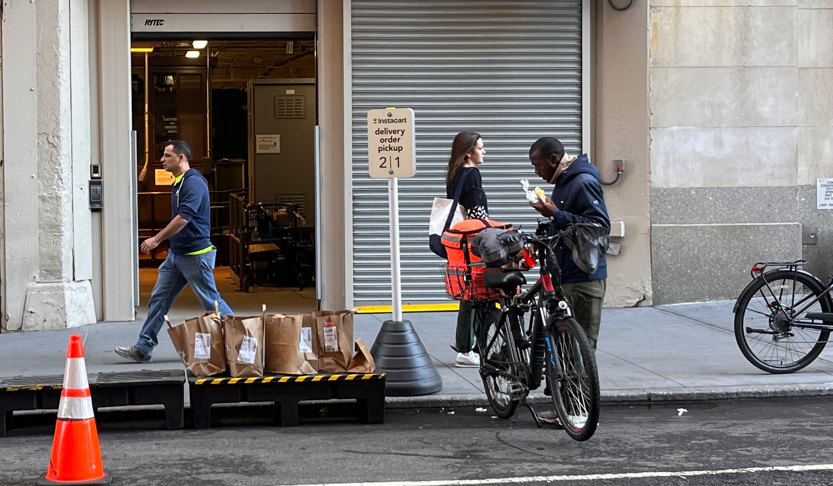 The Instacart Loophole: Workers Are Not Covered By Minimum Wage