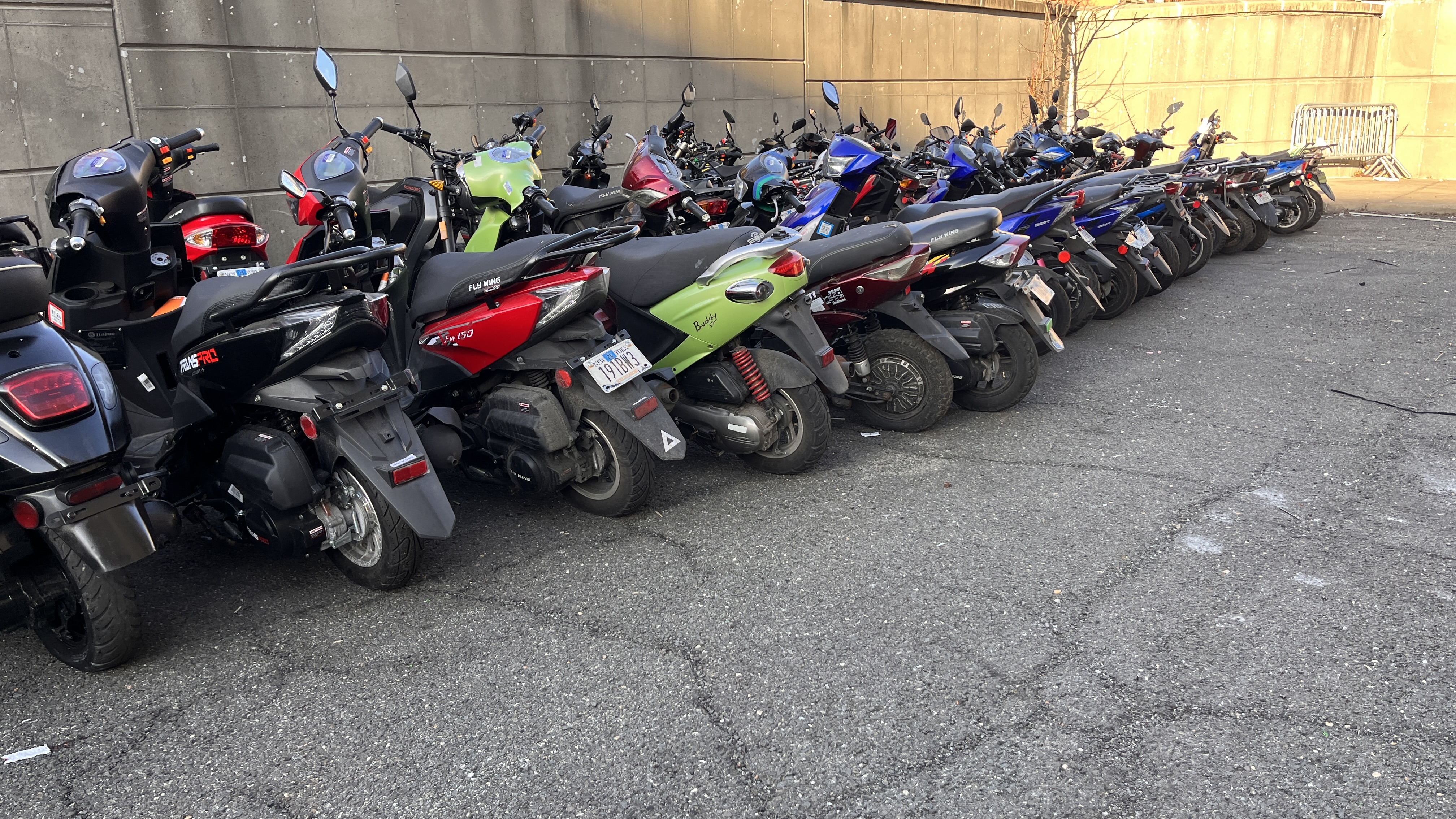 Now Do Cars: NYPD Gets Serious About Illegal Parking (But Not THAT Illegal Parking) - Streetsblog New York City