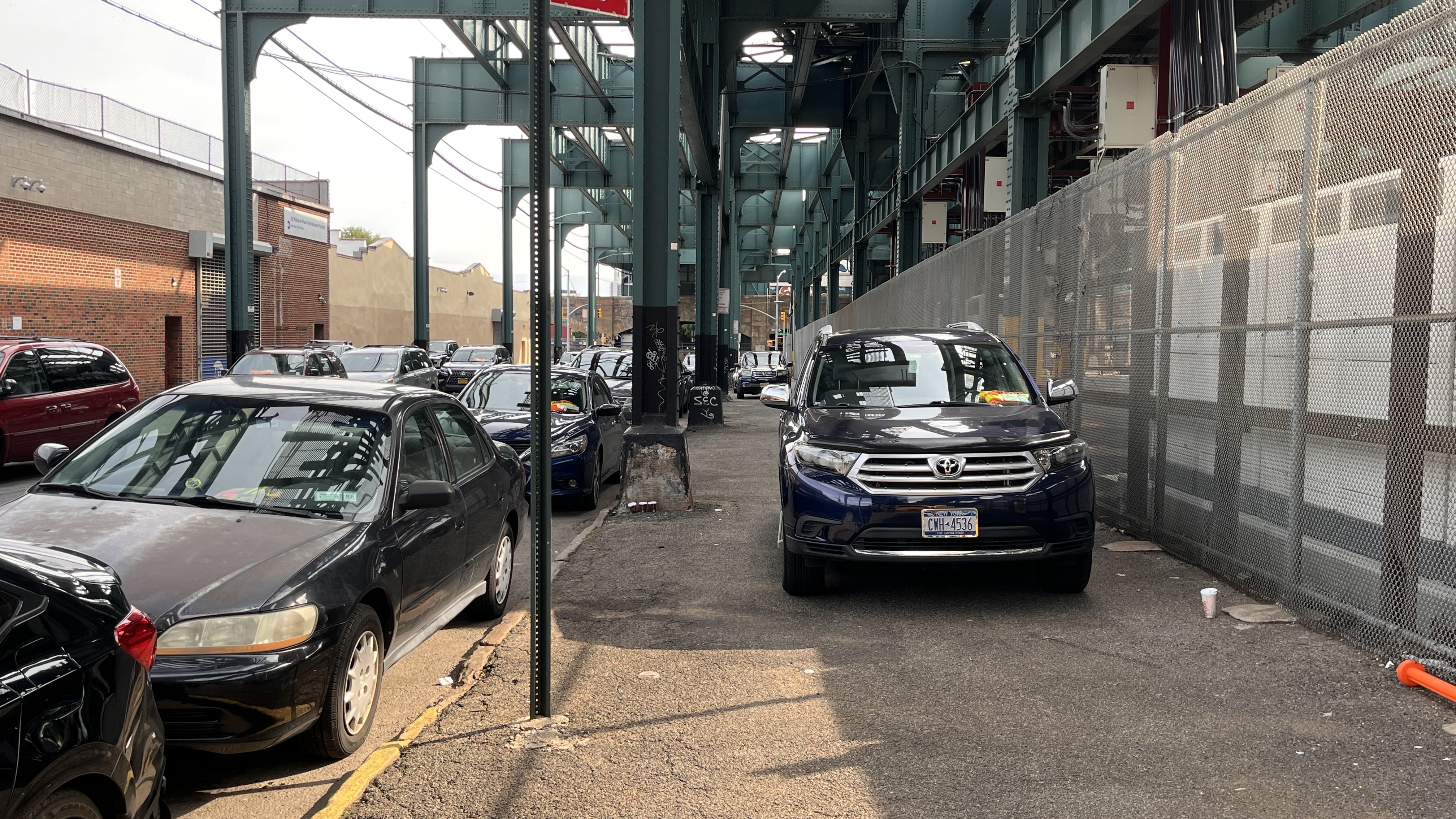 MTA Employees' Personal Cars Create Dirty, Hazardous Environment In East New York - Streetsblog New York City