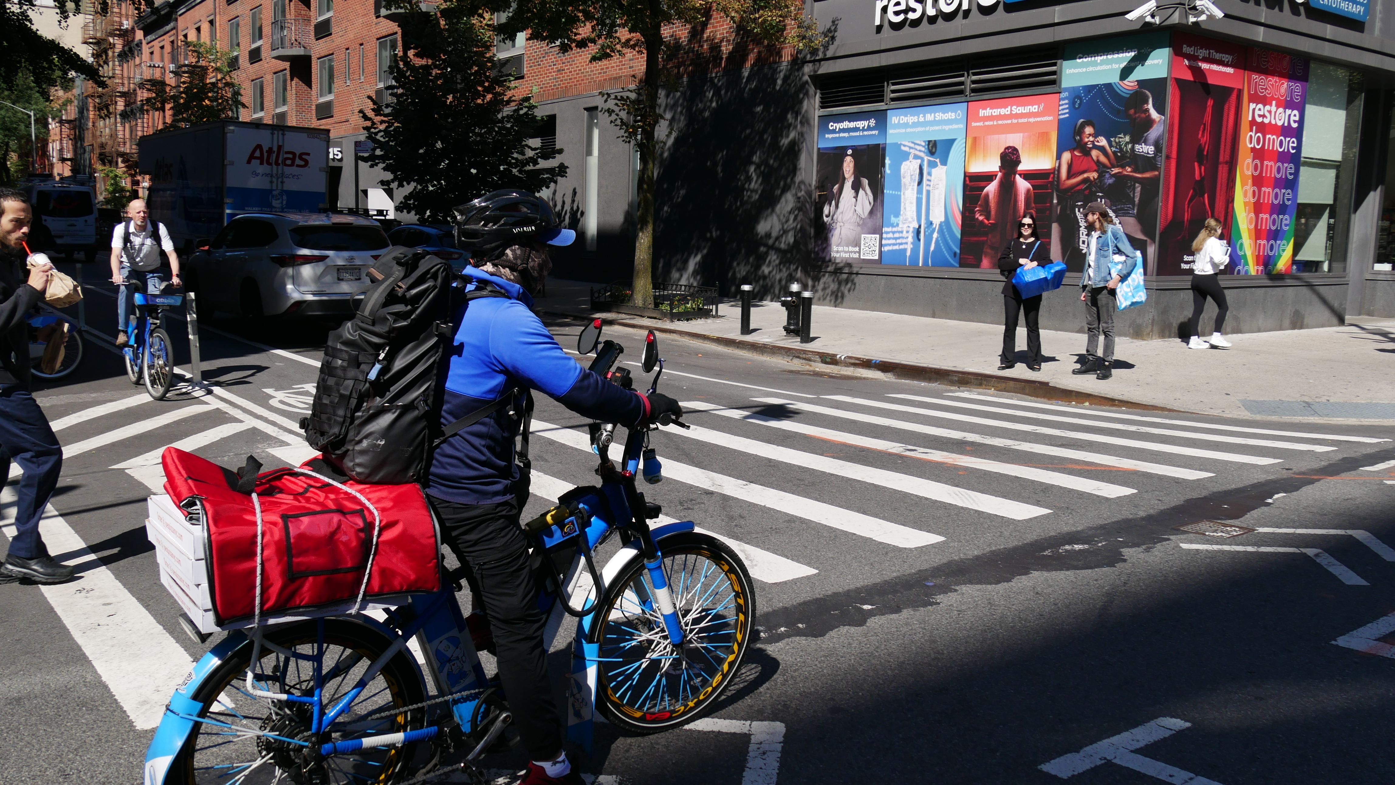 Mamdani's Regulatory War on Delivery Apps Under Threat Amid Budget Crunch - Streetsblog New York City